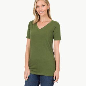 Zenana Women’s Cotton V-Neck Short Sleeve T-Shirt Sz Medium NWT, Army Green
